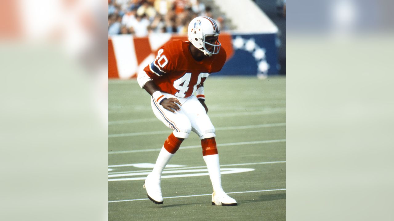 NFL: Gale Sayers, Dwight Clark have serious health problems