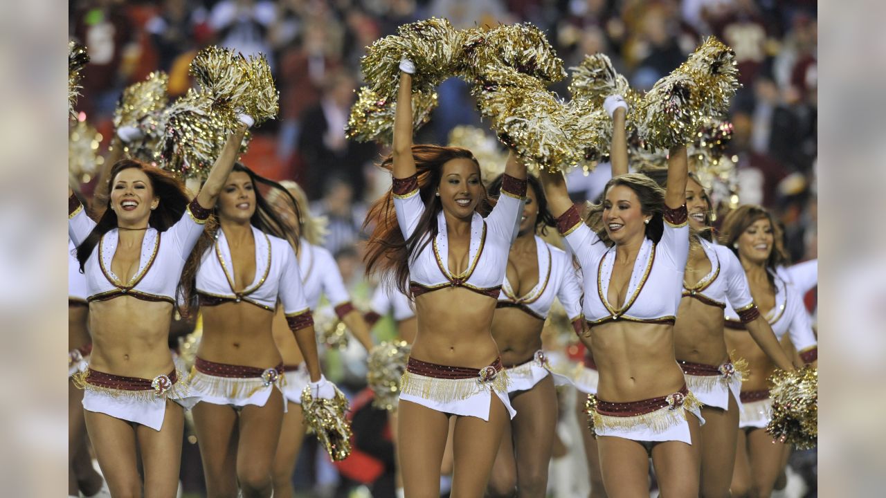 NFL cheerleaders: Week 10