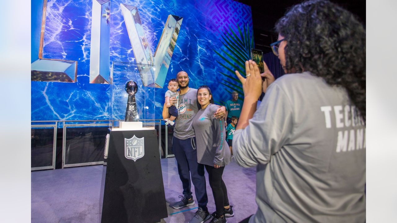 Explore the NFL Super Bowl Experience 2021 