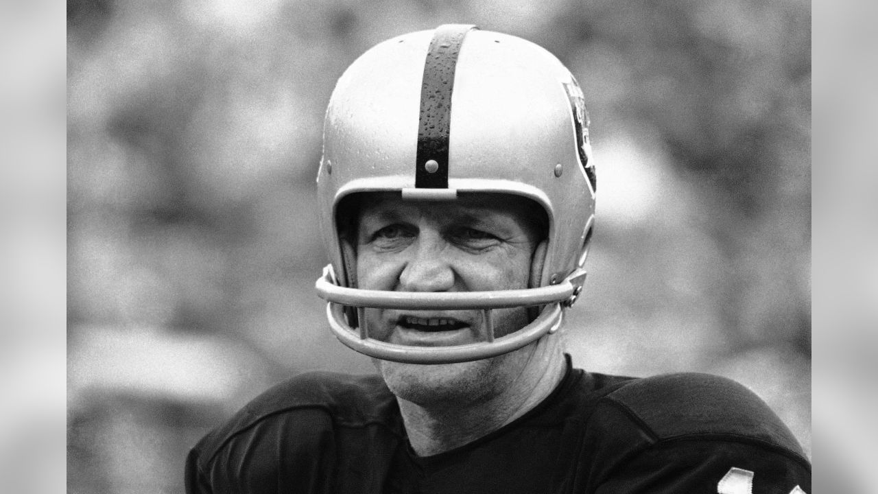 Pictures: George Blanda through the years - Los Angeles Times