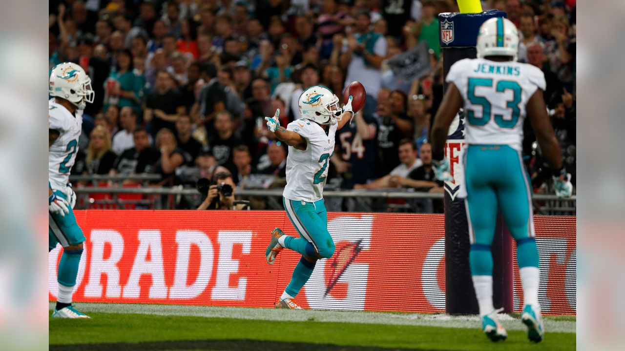 NFL: Ryan Tannehill and Miami Dolphins thrash Oakland Raiders at Wembley  Stadium, NFL News