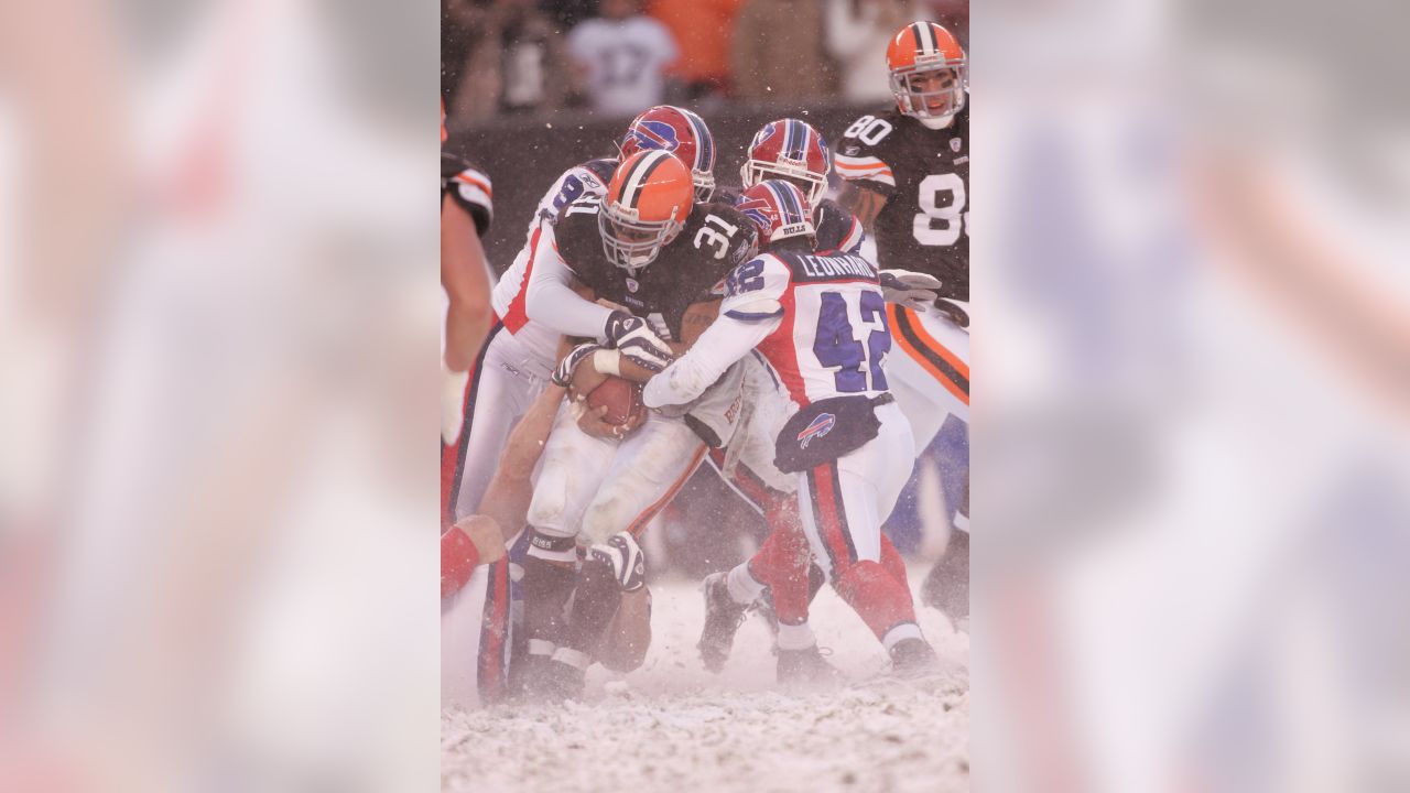 Photos: In Focus - Bills at Browns in 2007