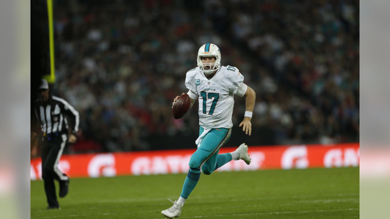 NFL: Ryan Tannehill and Miami Dolphins thrash Oakland Raiders at Wembley  Stadium, NFL News