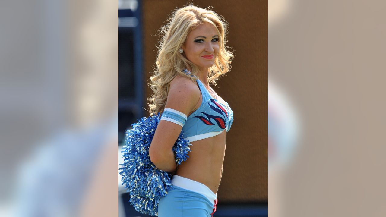 Tennessee Titans – Ultimate Cheerleaders