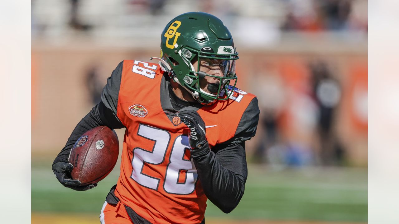 DeAngelo Malone, Bailey Zappe Named to 2022 Reese's Senior Bowl