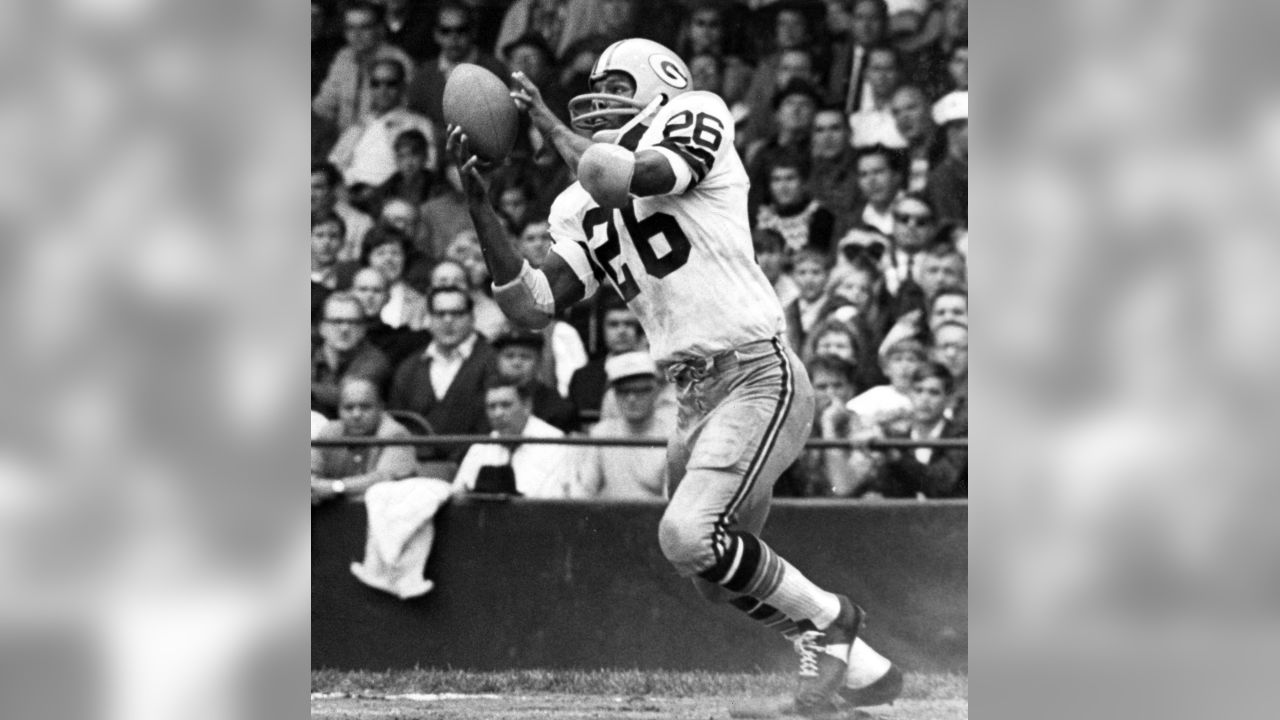 Image Gallery of Herb Adderley, NFL Past Players