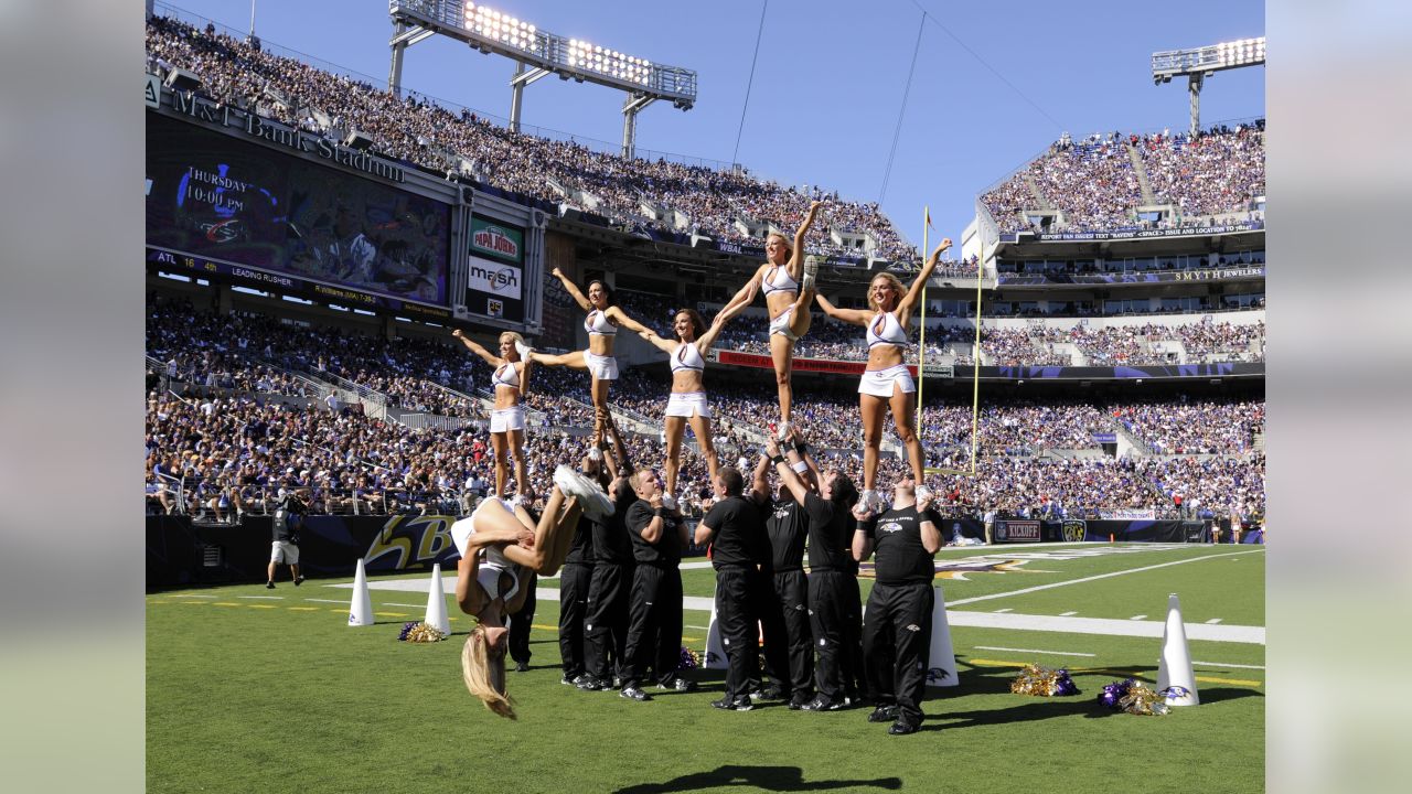 2009 NFL Cheerleaders: Week 1