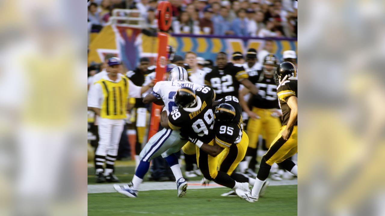 Wide receiver Yancey Thigpen of the Pittsburgh Steelers celebrates