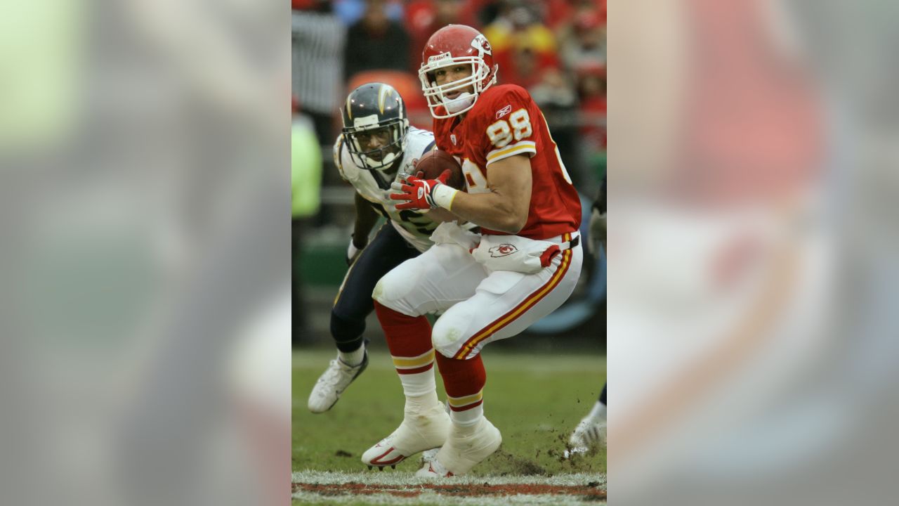 A Football Life: Tony Gonzalez  In 2008, the Green Bay Packers nearly  pulled the trigger on a trade for Tony Gonzalez that would've changed the  landscape of the NFL. A Football