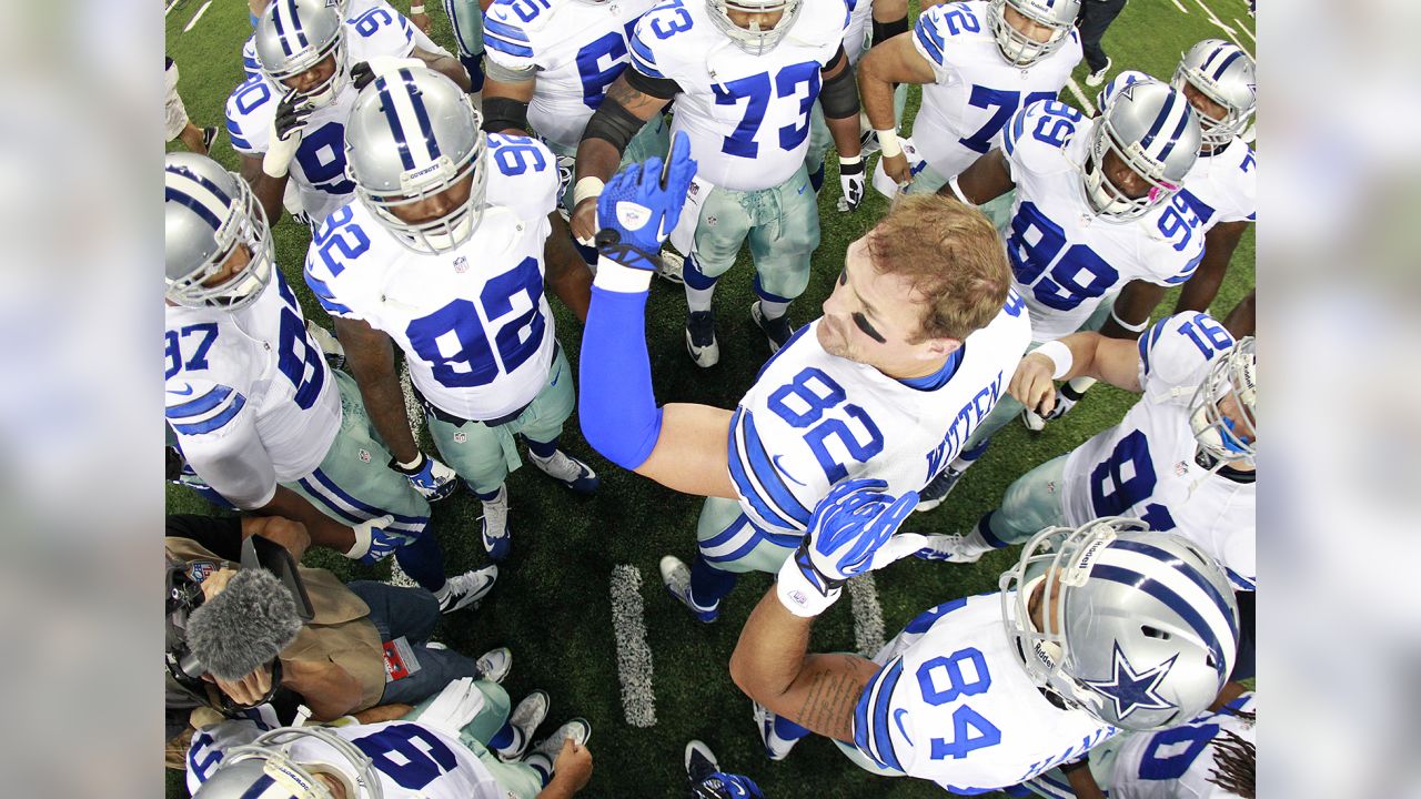 Dallas Cowboys tight end Jason Witten (82) prior to the NFL football game  between the Philadelphia Eagles and Dallas Cowboys at Cowboys Stadium in  Arlington, Texas. (Credit Image: © Steven Leija/Southcreek  Global/ZUMApress.com