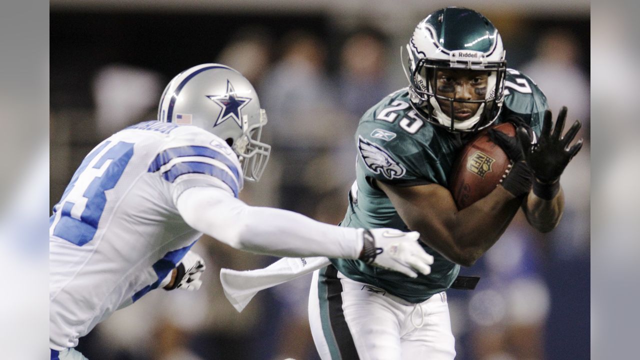 Dallas Cowboys safety Gerald Sensabaugh (43) warms up prior to the NFL -  NFC Playoffs football game between the Philadelphia Eagles and Dallas  Cowboys at Cowboys Stadium in Arlington, Texas. Cowboys defeats