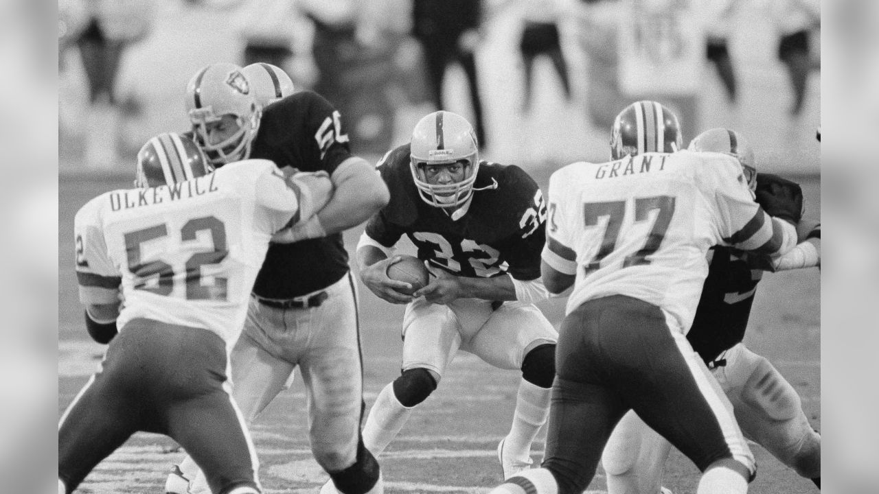 \ud83c\udfc8On January 22, 1984 Super Bowl XVIII was held at Tampa Stadium in Tampa,  Florida. The Los Angeles Raiders defeated the Washington Redskins, 38\u20139. As  the... | By Davenport Sports Network | Facebook