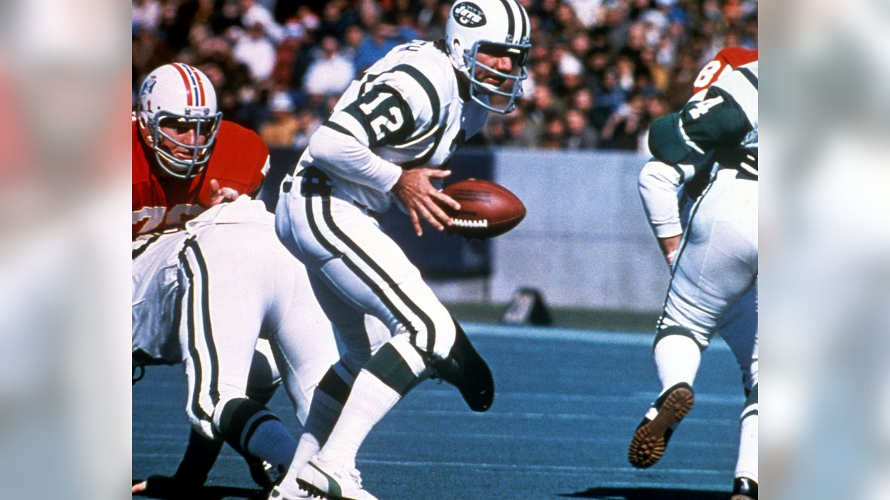 AS_SP064 : Joe Namath - Iconic Images