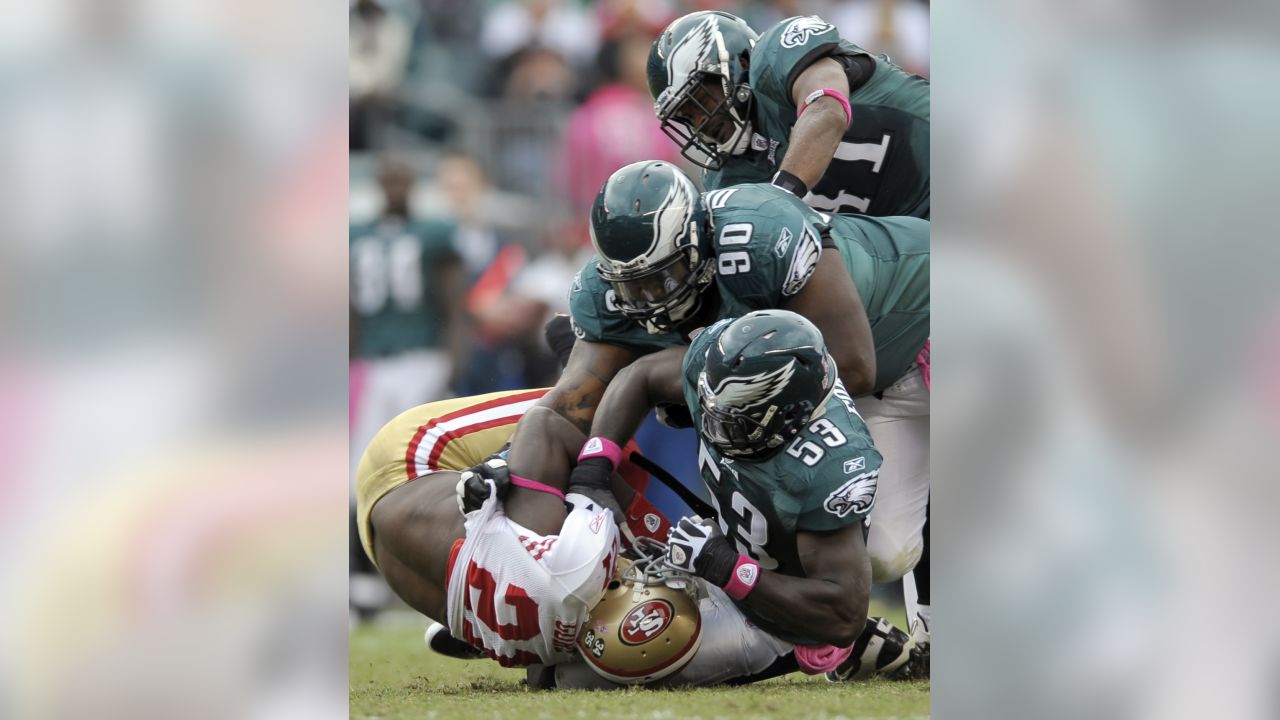 San Francisco 49ers linebacker NaVorro Bowman (53) and defensive tackle Ray  McDonald (91) celebrate during the second half of an NFL football game  against the Seattle Seahawks in San Francisco, Th …