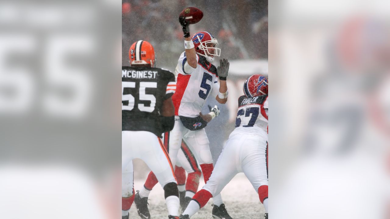 File:Cleveland Browns vs. Buffalo Bills (20157100263).jpg