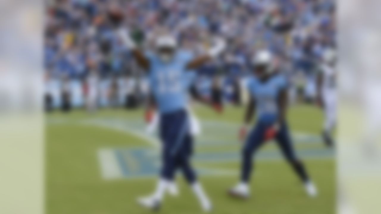 Hunter showed some serious statistical potential late in his rookie campaign, posting two games with 100-plus yards and a touchdown. A playmaker who should benefit from the presence of new coach and offensive guru Ken Whisenhunt, Hunter should see a bigger role in the Titans pass attack and is a player to watch during training camp and the preseason. He'll be on the late-round radar in most 2014 fantasy drafts.