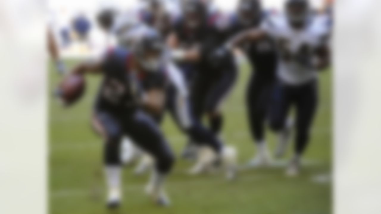 Houston Texans running back Arian Foster (23) in the second quarter of an NFL football game against the San Diego Chargers Sunday, Nov. 7, 2010 in Houston. (AP Photo/Dave Einsel)