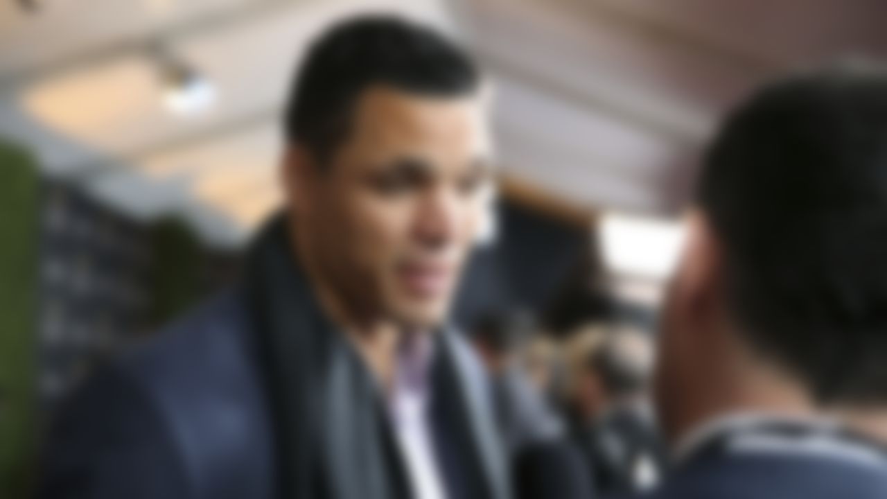 Atlanta Falcons tight end Tony Gonzalez arrives at the 3rd Annual NFL Honors awards show at Radio City Music Hall on February 1, 2014 in New York, NY.