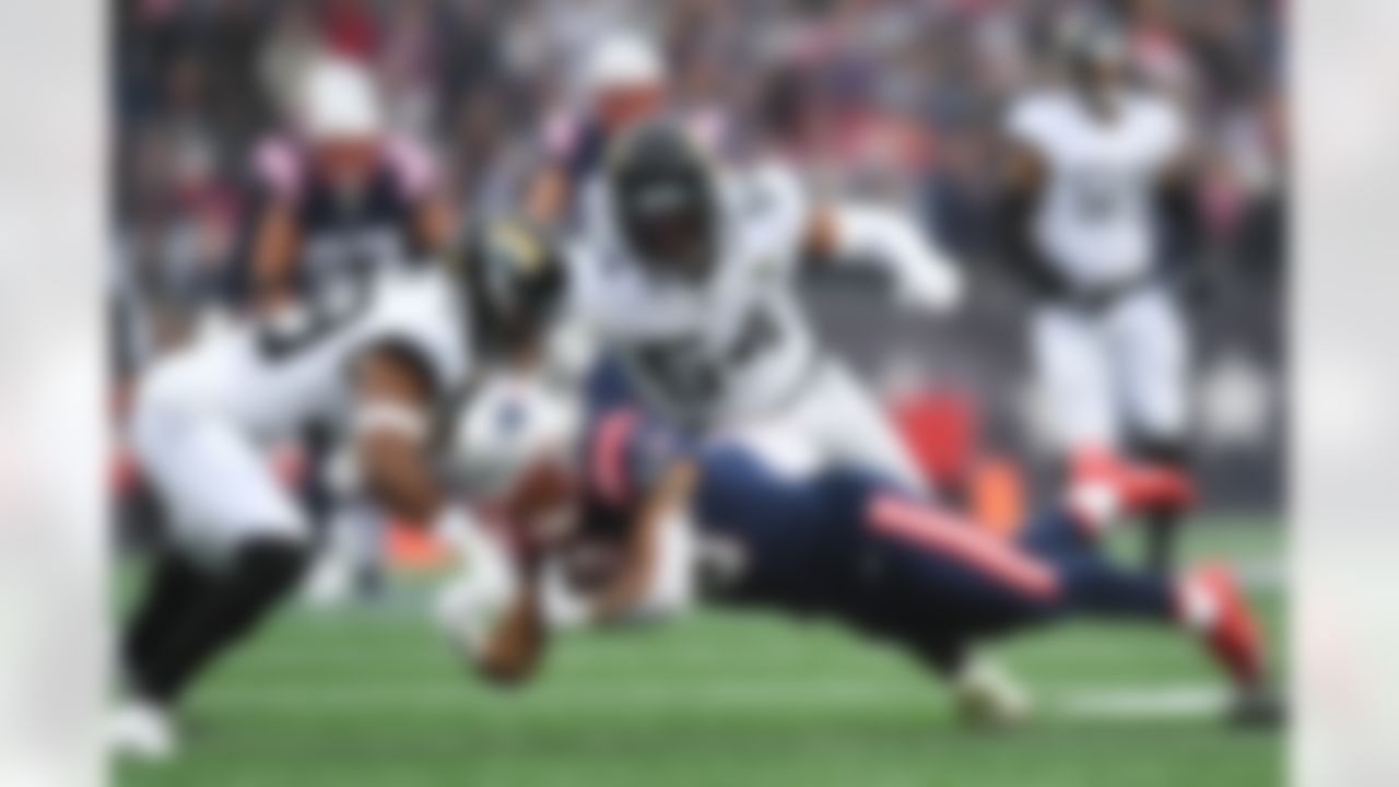 New England Patriots wide receiver Jakobi Meyers (16) runs after the catch during an NFL football game against the Jacksonville Jaguars on Sunday, January 2, 2022 in Foxborough, Massachusetts.
