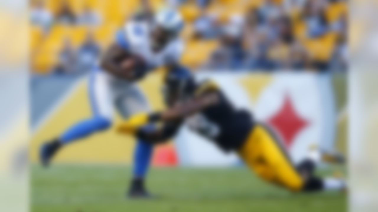 Detroit Lions wide receiver Quinshad Davis (80) is hit by Pittsburgh Steelers defensive back Cortez Allen (28) but not brought down during the first half of an NFL exhibition football game in Pittsburgh, Friday, Aug. 12, 2016. (AP Photo/Jared Wickerham)