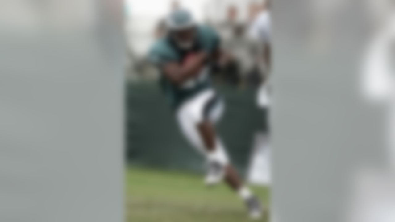 Philadelphia Eagles running back LeSean McCoy carries the ball during the morning session of NFL football training camp at Lehigh University in Bethlehem, Pa. on Tuesday, Aug. 3, 2010. (AP Photo/Rich Schultz)