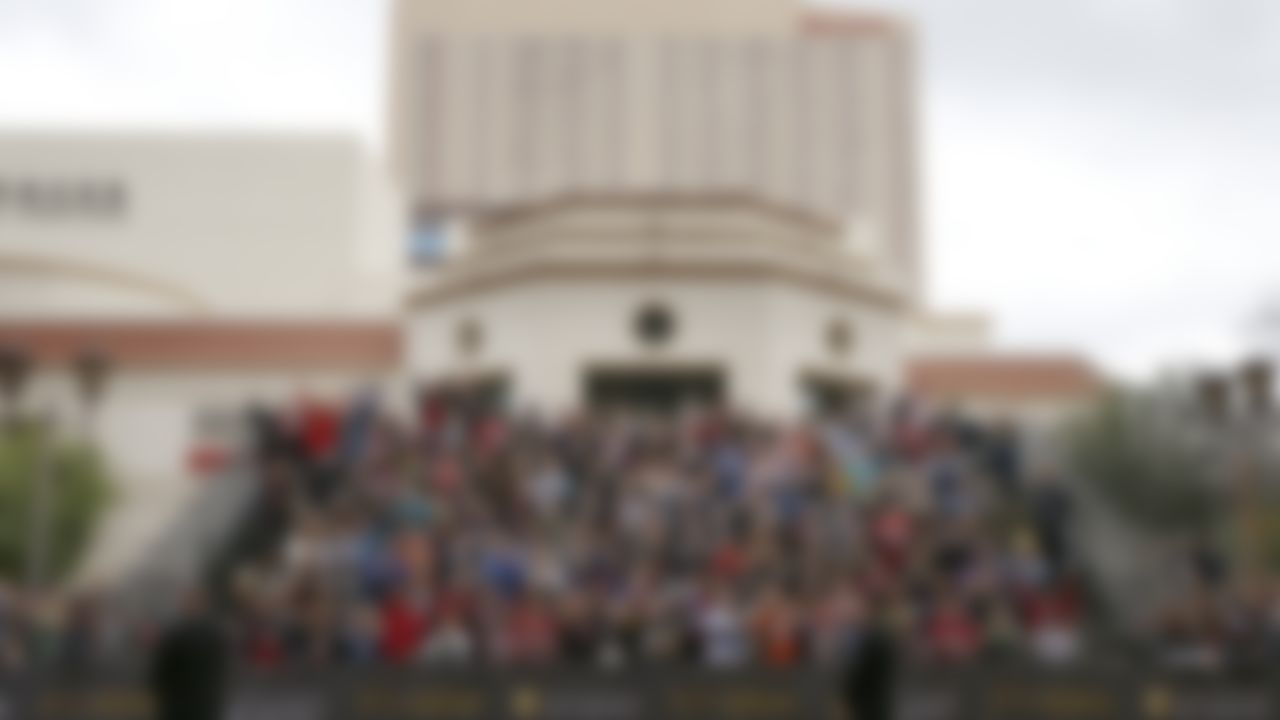 NFL fan's wait for player arrivals for the 4th Annual NFL Honors awards show at the Phoenix Symphony Hall on Saturday, January 31, 2015 in Phoenix.