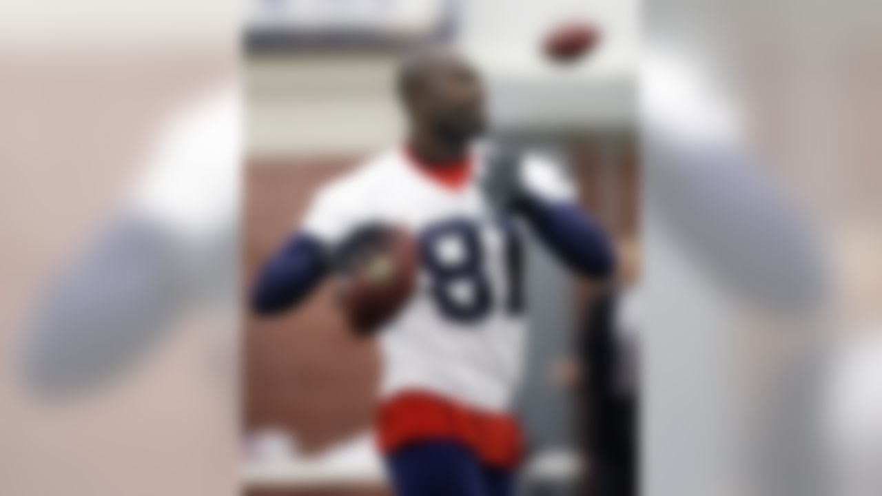 Terrell Owens will be at Buffalo Bills-New England Patriots on Monday