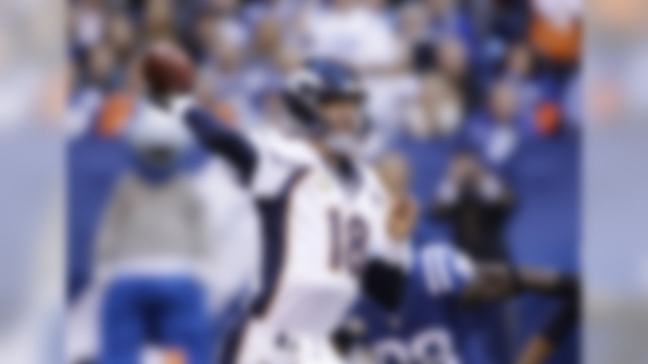Denver Broncos' Peyton Manning throws during the first half of an NFL football game against the Indianapolis Colts, Sunday, Nov. 8, 2015, Indianapolis. (AP Photo/AJ Mast)