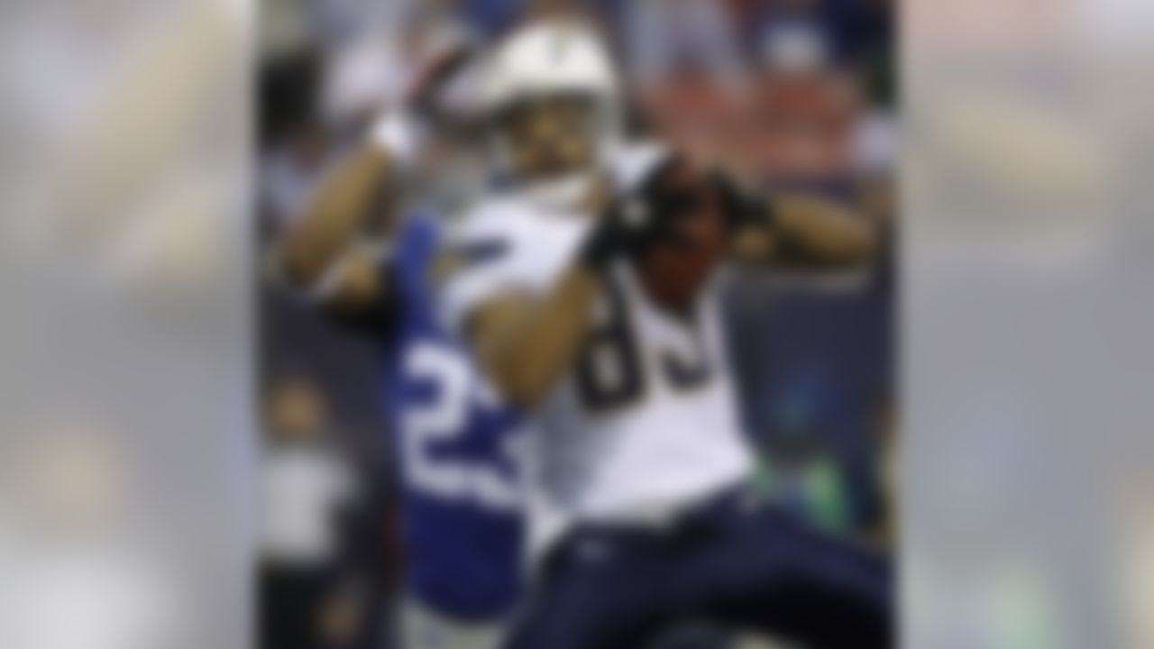 VINCENT JACKSON SAN DIEGO CHARGERS ACTION SIGNED 8x10