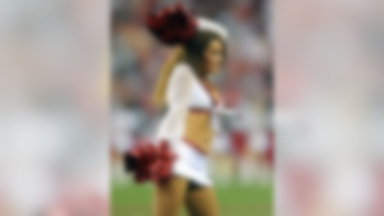 A cheerleader of the Arizona Cardinals performs during the NFC Wild Card playoff game against the Green Bay Packers at University of Phoenix Stadium in Glendale, Ariz. on Jan. 10, 2010. (Kirby Lee/NFL.com)