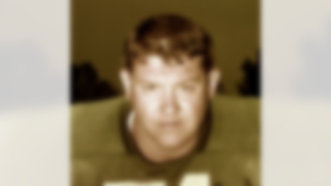 Detroit Lions defensive tackle Alex Karras (71) in 1966. (National Football League)