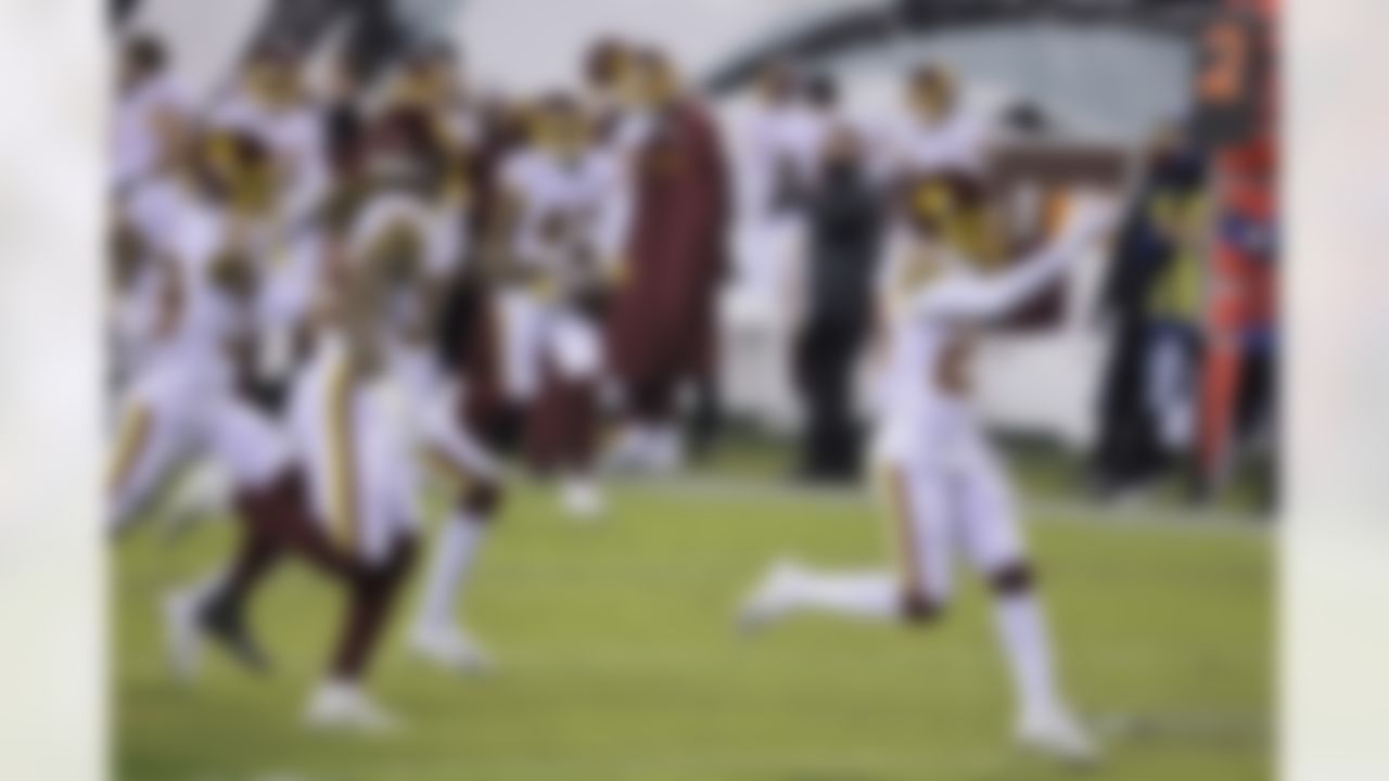 Washington Football Team cornerback Jimmy Moreland (20) celebrates with teammates during an NFL football game against the Philadelphia Eagles on Sunday, January 3, 2021 in Philadelphia, Pennsylvania.