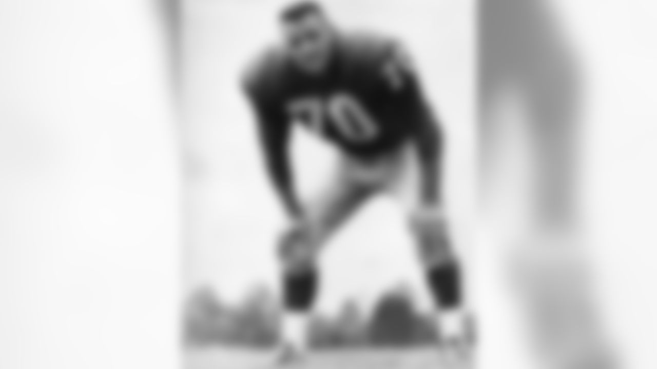 New York Giants Hall of Fame linebacker Sam Huff in an undated image, circa 1956-63. (Associated Press)