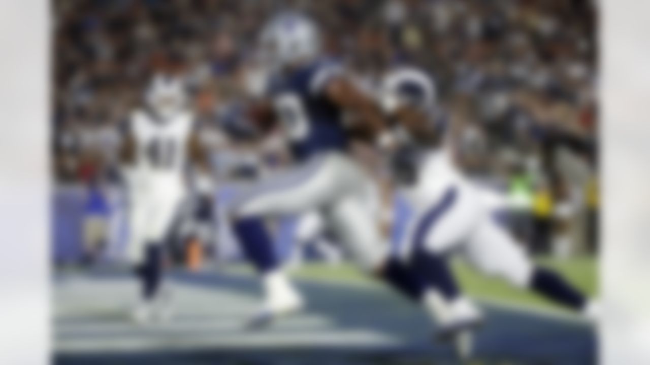 Dallas Cowboys tight end Rico Gathers (80) scores a touchdown during the second half of a preseason NFL football game against the Los Angeles Rams, Saturday, Aug. 12, 2017, in Los Angeles. (AP Photo/Jae C. Hong)
