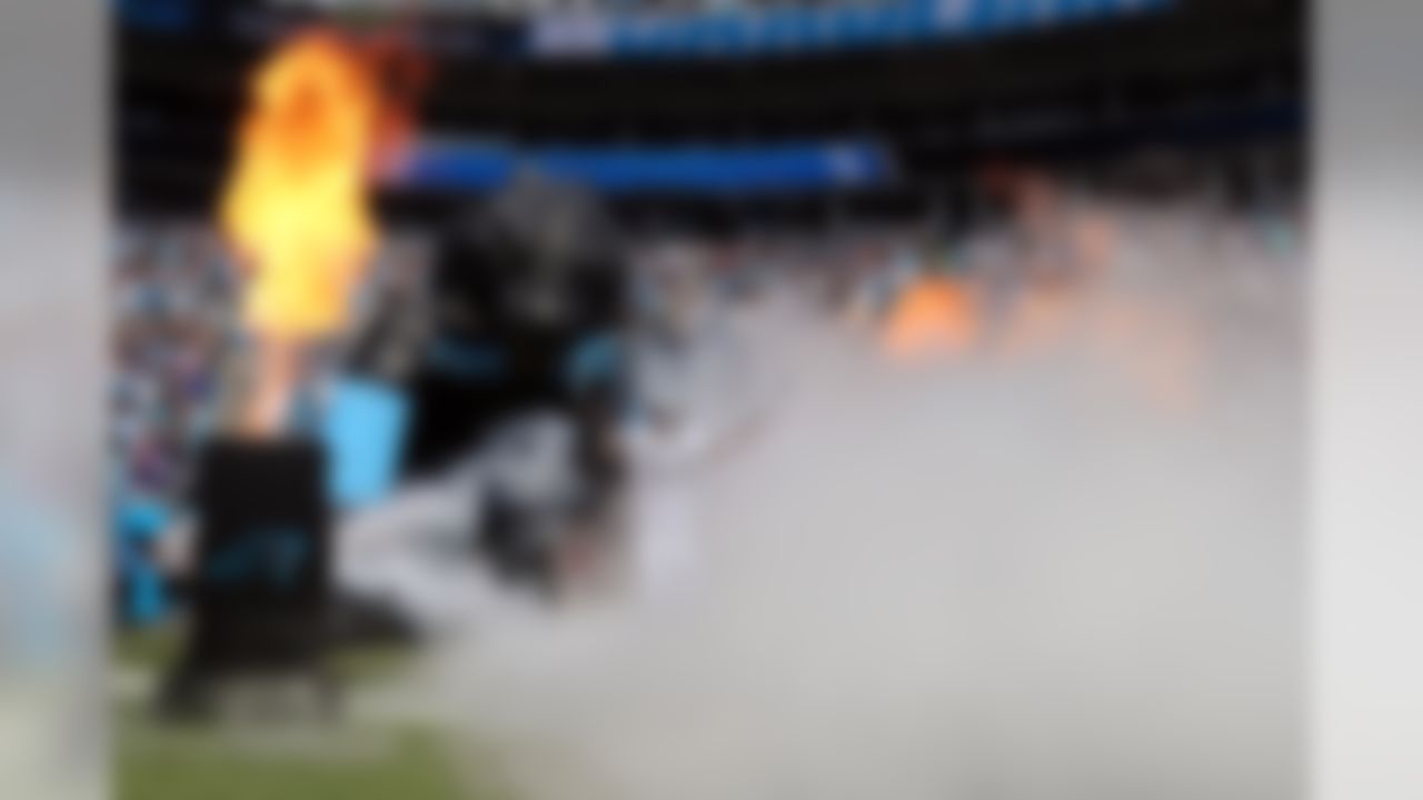 Carolina Panthers outside linebacker Thomas Davis (58) is introduced before an NFL football game against the Minnesota Vikings at Bank of America, Sunday, Sept. 25, 2016 in Charlotte, N.C.  The Vikings defeated the Panthers 22-10. (Perry Knotts/NFL)