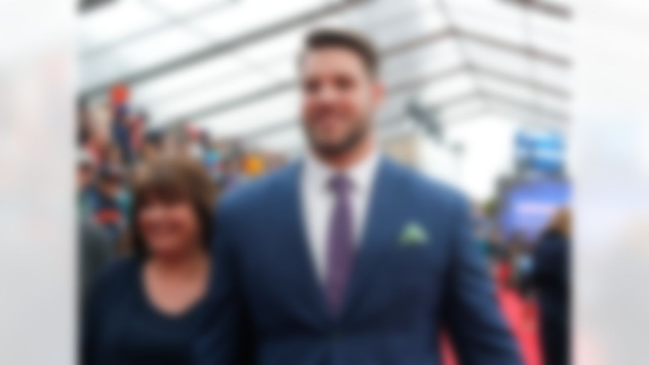 Ohio State offensive tackle Taylor Decker walks on the red carpet during the 2016 NFL Draft at the Auditorium Theatre on Thursday, April 28, 2016 in Chicago. (Ben Liebenberg/NFL)