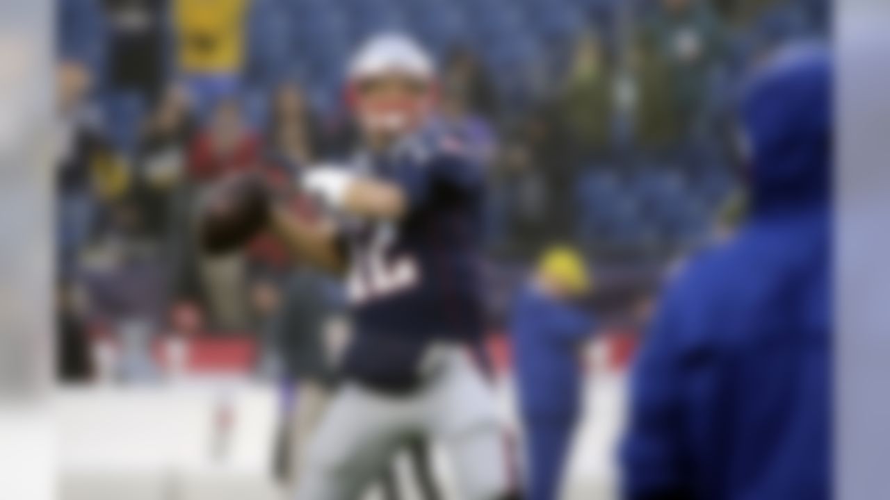 New England Patriots quarterback Tom Brady warms up before an NFL football game against the Minnesota Vikings, Sunday, Dec. 2, 2018, in Foxborough, Mass. (AP Photo/Elise Amendola)