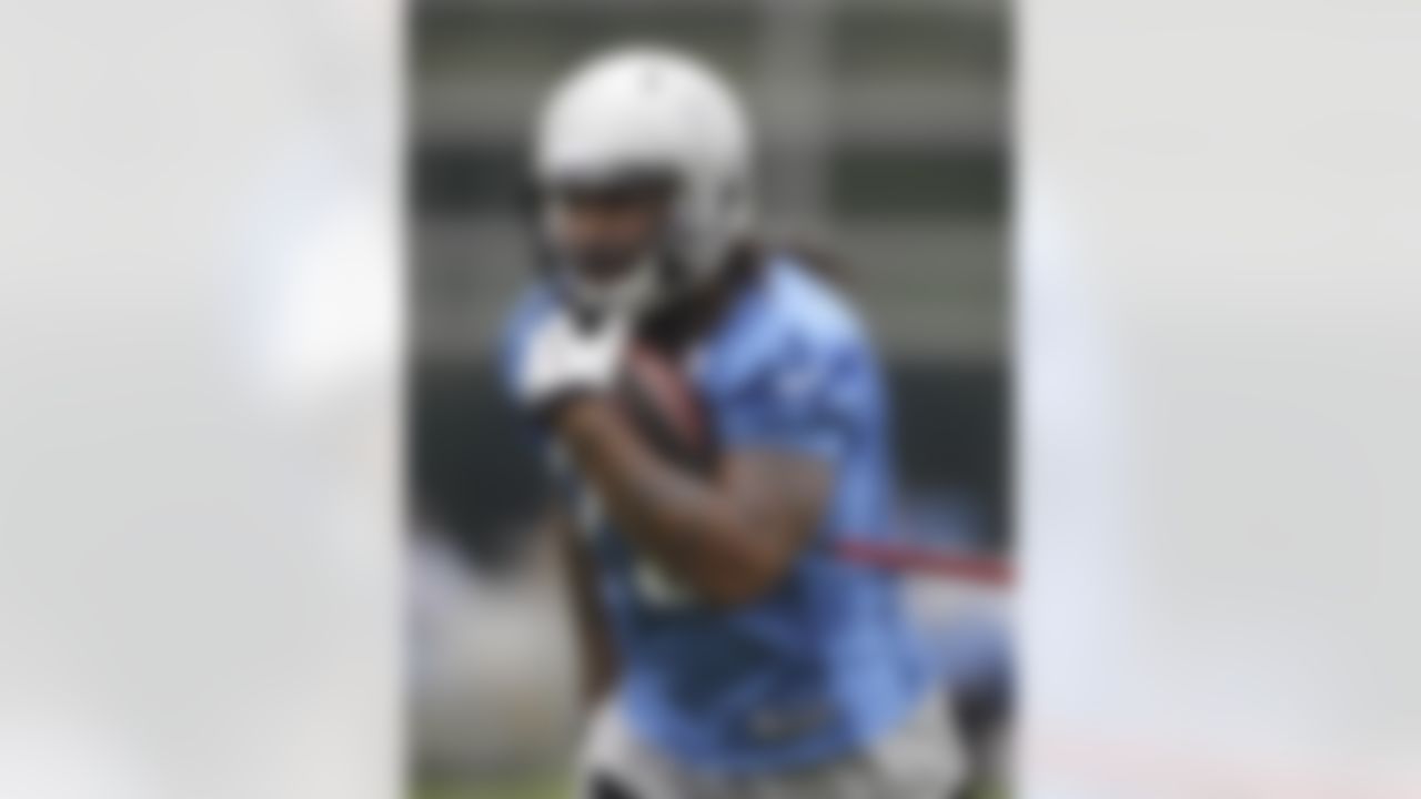 Detroit Lions running back Mikel Leshoure runs through drills at NFL football training camp in Allen Park, Mich., Wednesday, Aug. 3, 2011. (AP Photo/Carlos Osorio)