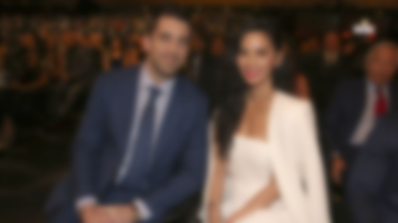 Green Bay Packers quarterback Aaron Rodgers and actress Olivia Munn pose for a photo during the NFL Honors awards show at the Bill Graham Civic Auditorium on Saturday, Feb. 6, 2016 in San Francisco.