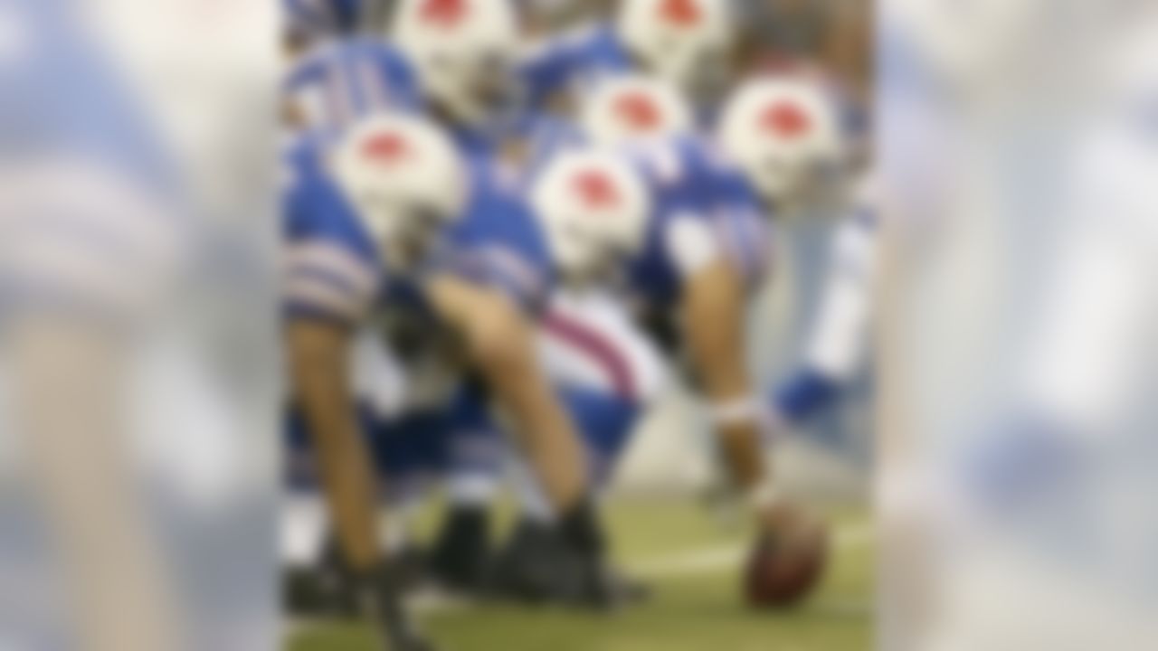 ORCHARD PARK - AUGUST 24:  Duke Preston #75 of the Buffalo Bills leads the Bills line at center against the Tennessee Titans at a preseason game at Ralph Wilson Stadium August 24, 2007 in Orchard Park, New York.  (Photo by Rick Stewart/Getty Images)