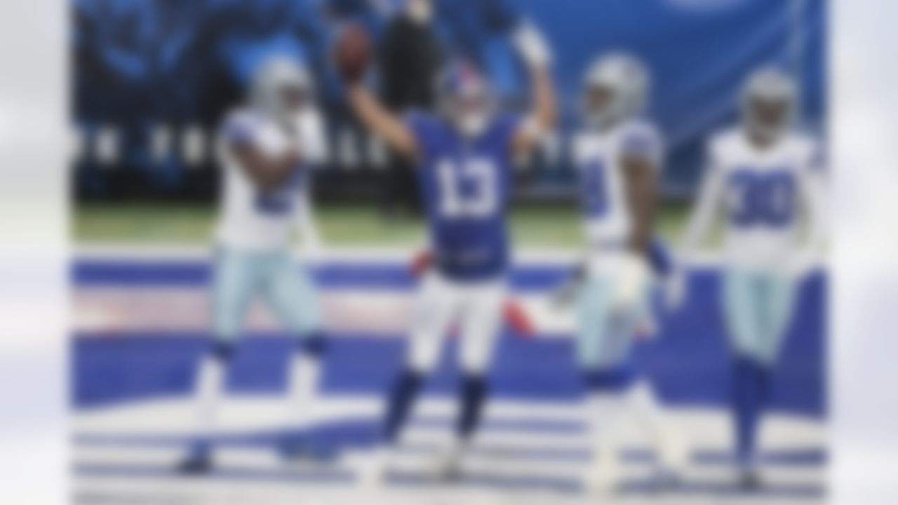 New York Giants wide receiver Dante Pettis (13) celebrates a touchdown during an NFL football game against the Dallas Cowboys on Sunday, January 3, 2021 in East Rutherford, New Jersey.