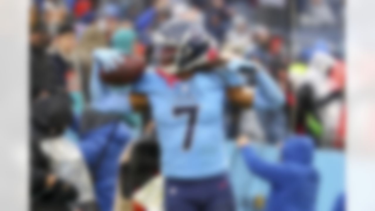 Tennessee Titans running back D'Onta Foreman (7) celebrates during an NFL football game against the Miami Dolphins on Sunday, January 2, 2022 in Nashville, Tennessee.