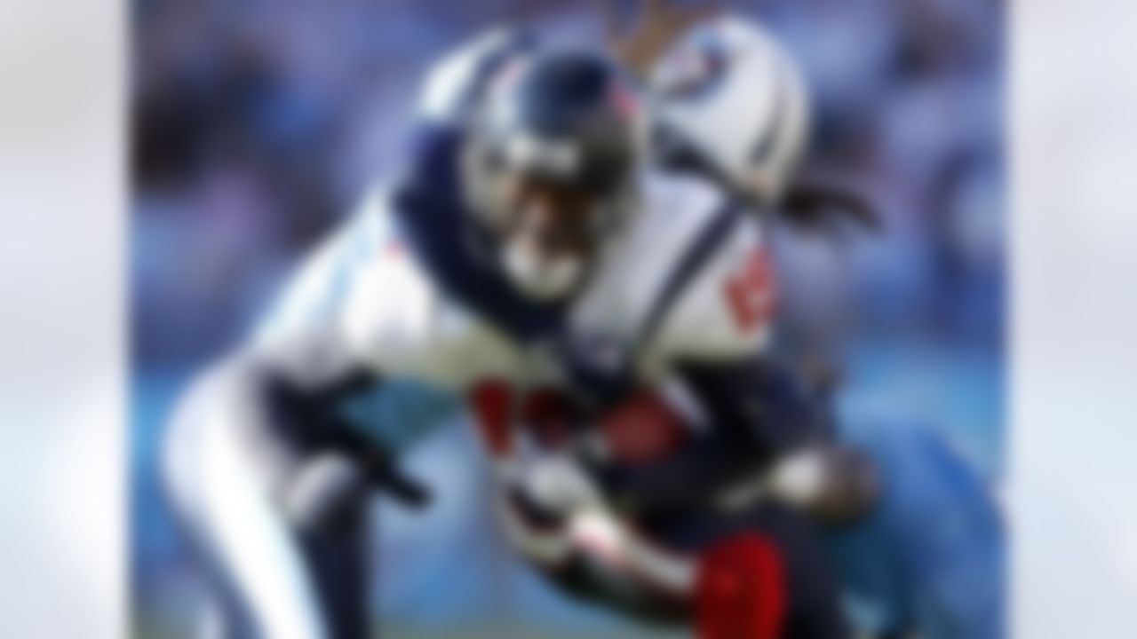 MEMPHIS, TN - OCTOBER 29:  Edell Shepherd #19 of the Houston Texans is tackled by LaMont Thonpson #28 of the Tennessee Titans during the NFL game on October 29, 2006 at LP Field in Nashville, Tennessee. Photo by Getty Images.
