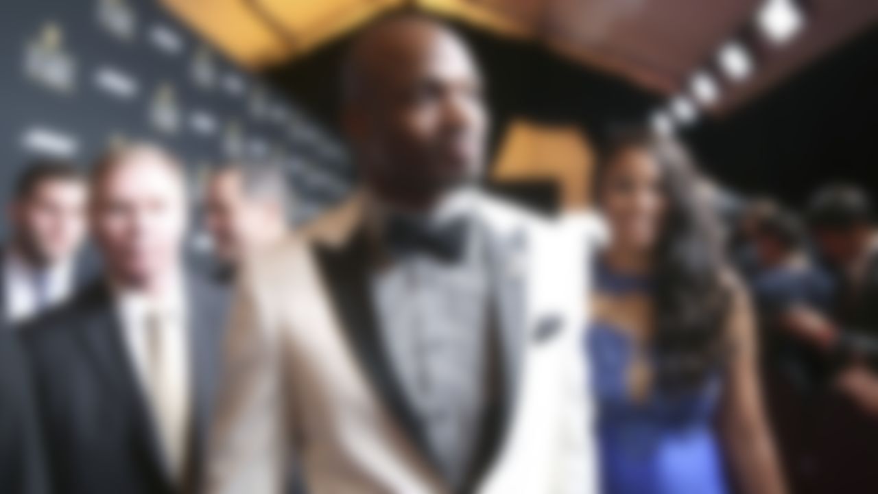 Minnesota Vikings running back Adrian Peterson arrives at the NFL Honors awards show at the Bill Graham Civic Auditorium on Saturday, Feb. 6, 2016 in San Francisco.