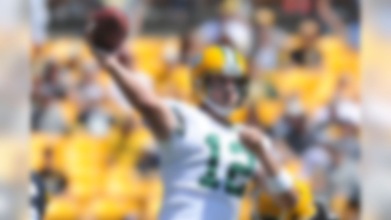 Green Bay Packers quarterback Aaron Rodgers (12) passes in the first quarter of the NFL pre-season football game against the Pittsburgh Steelers, Sunday, Aug. 23, 2015 in Pittsburgh. (AP Photo/Don Wright)