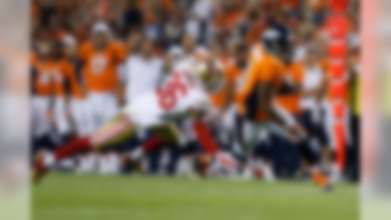 Denver Broncos wide receiver Jordan Norwood (11) runs after the catch during the NFL preseason game against the San Francisco 49ers on Saturday, Aug. 29, 2015 in Denver. (Ric Tapia/NFL)