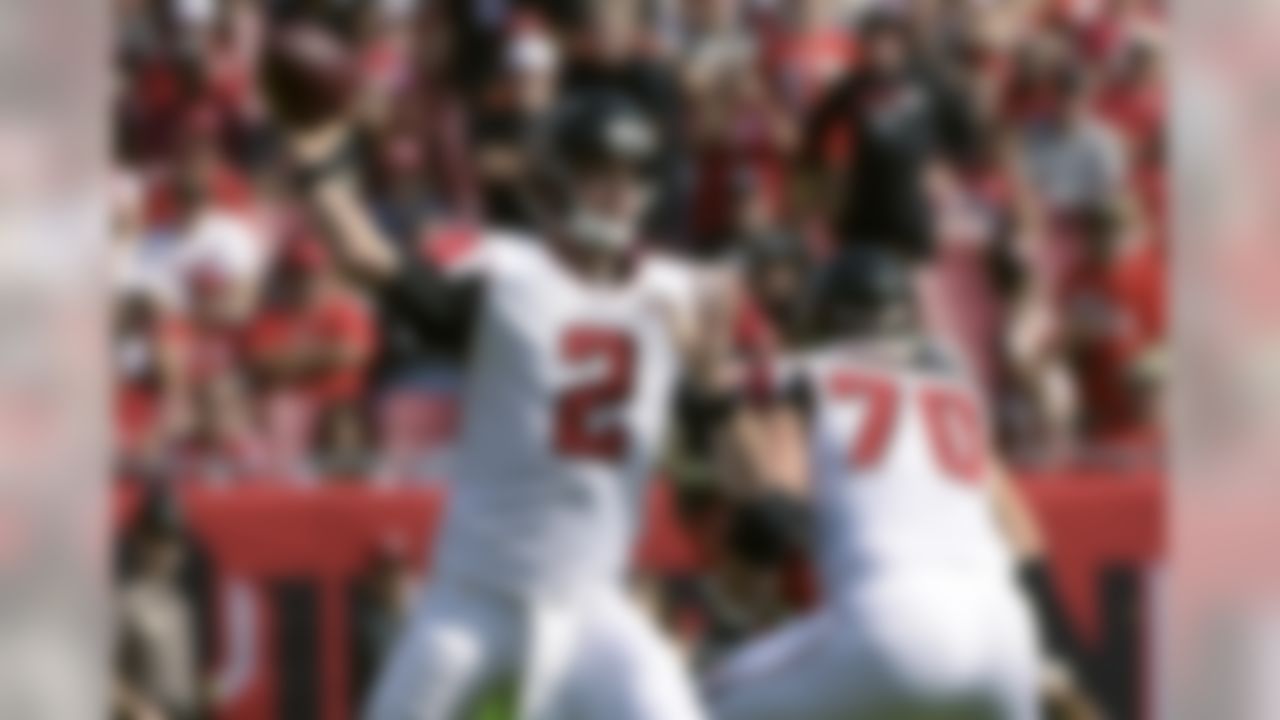 Atlanta Falcons quarterback Matt Ryan (2) throws a pass against the Tampa Bay Buccaneers during the first quarter of an NFL football game Sunday, Dec. 6, 2015, in Tampa, Fla. (AP Photo/Phelan M. Ebenhack)
