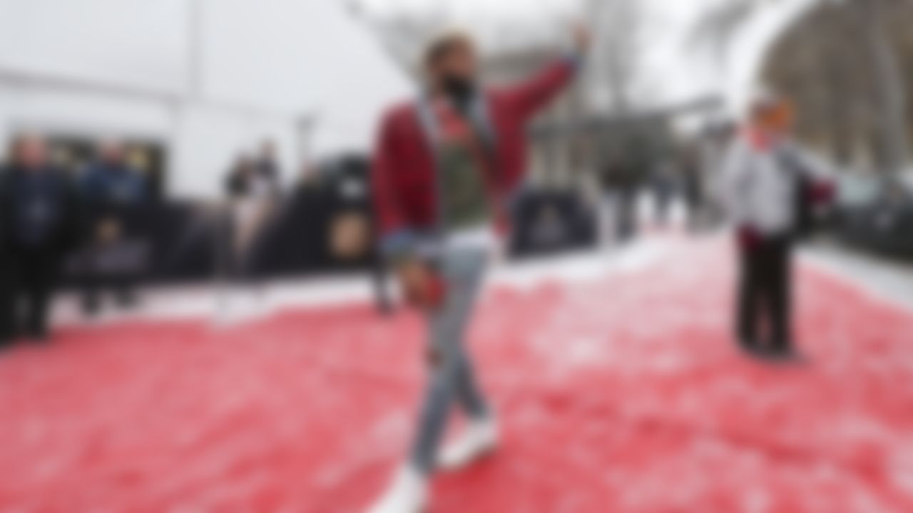 New York Giants wide receiver Odell Beckham Jr. (13) arrives at the 7th Annual NFL Honors awards show on Saturday, Feb. 3, 2018 in Minneapolis, Minn.