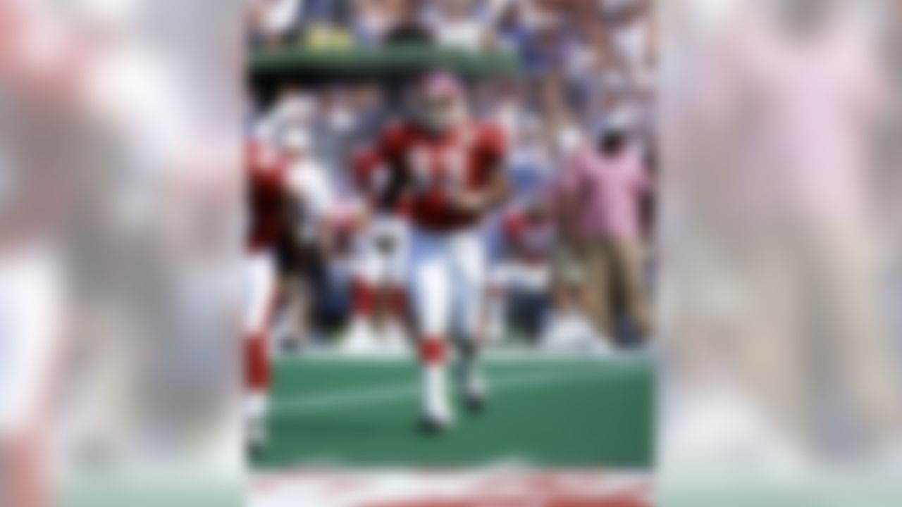 Buffalo Bills running back Sam Gash (33), playing for the AFC, during the 2000 Pro Bowl, a 51 to 31 NFC victory played on February 06, 2000 at Aloha Stadium in Honolulu, Hawaii. Photo by NFL/WireImage.com.