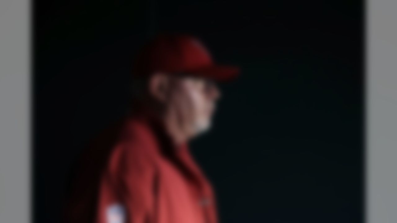 Arizona Cardinals head coach Bruce Arians walks onto the field before an NFL football game against the Philadelphia Eagles, Sunday, Oct. 8, 2017, in Philadelphia. (AP Photo/Matt Rourke)